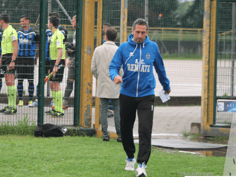 Ish-trajneri i Teutës zyrtarizohet në Itali