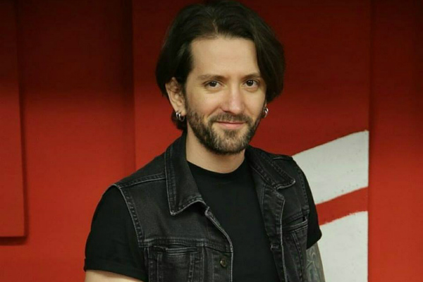 Eugent Bushpepa bën ndryshimin drastik në pamje (FOTO)