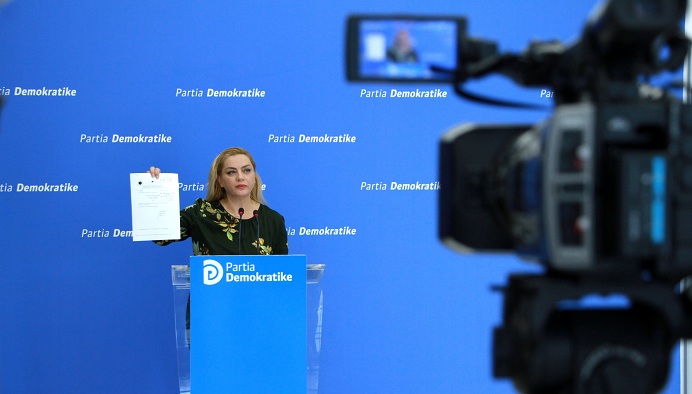 “Po mbledhin të dhënat për zgjedhje”, PD publikon përgjigjen e Komisionerit për Mbrojtjen e të Dhënave