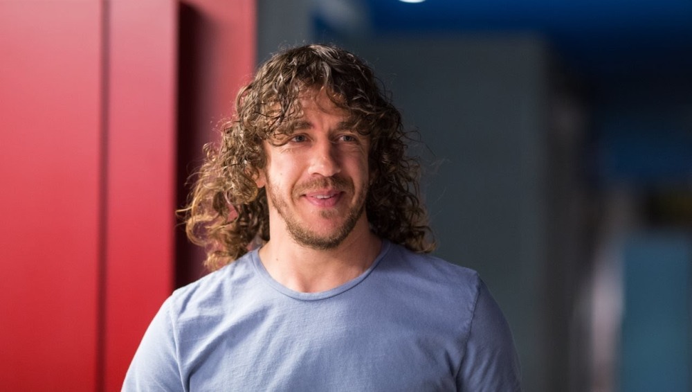 I ka flokët e gjatë, Puyol nxirret jashtë studios televizive iraniane