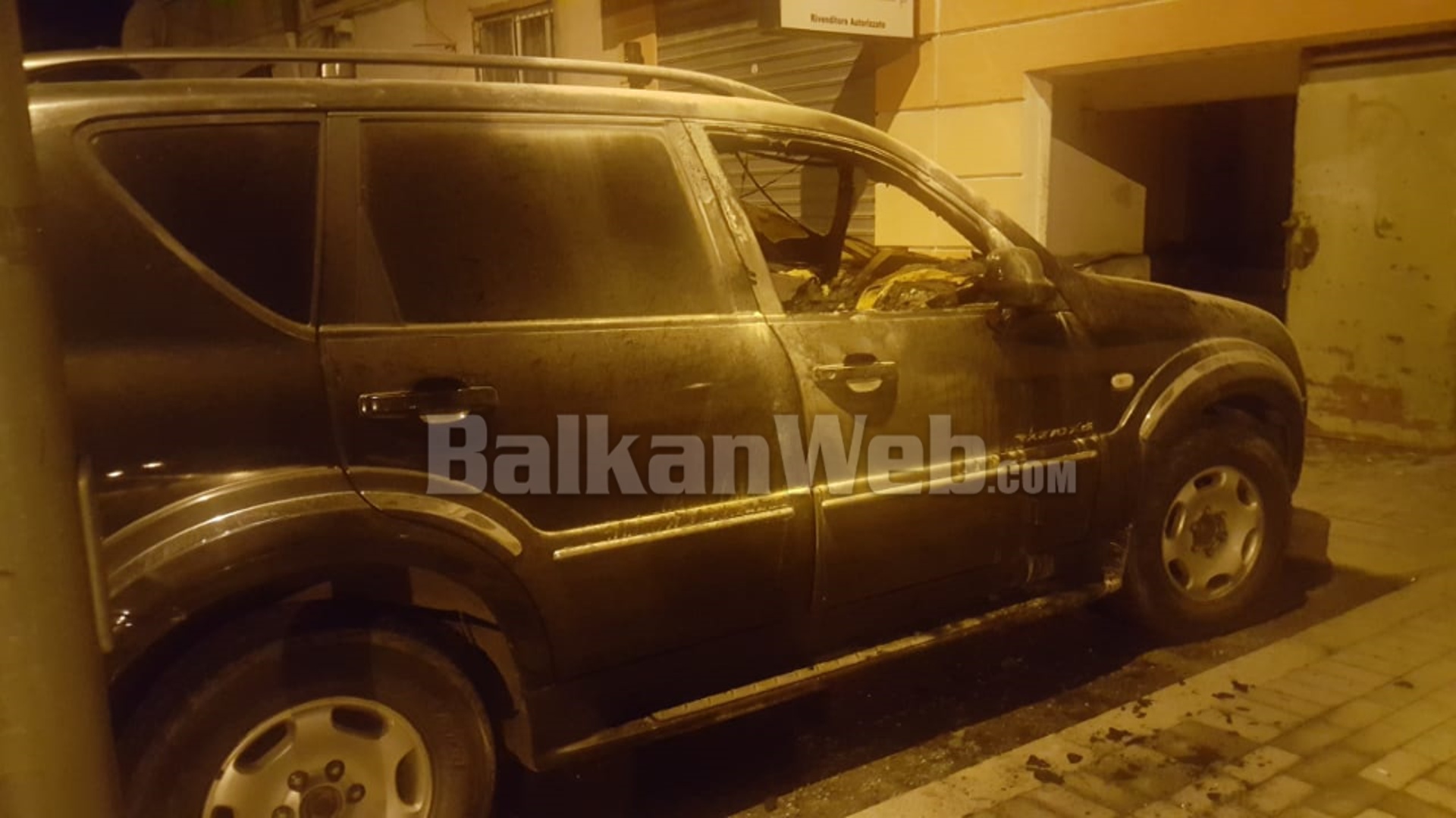 Gjendet e djegur fuoristrada, policia jep detajet: Çfarë bënë autorët fillimisht