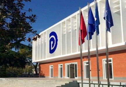 Shtyrja e hapjes së negociatave, PD: Bushati të japë dorëheqjen