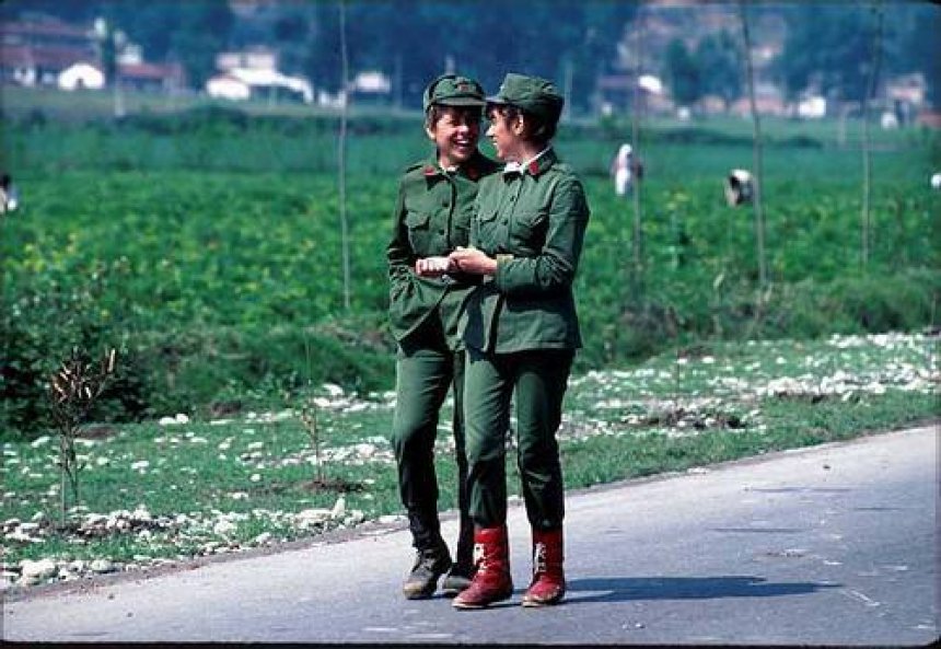 “O goce m’fal 1 minutë”/ 19 shprehje që shqiptarët nuk i përmendin më