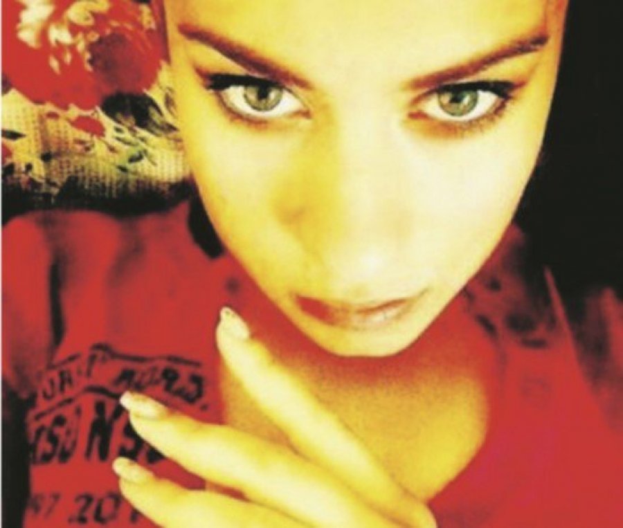 Ndalohet një i dyshuar për vrasjen e Anxhela Meçanit