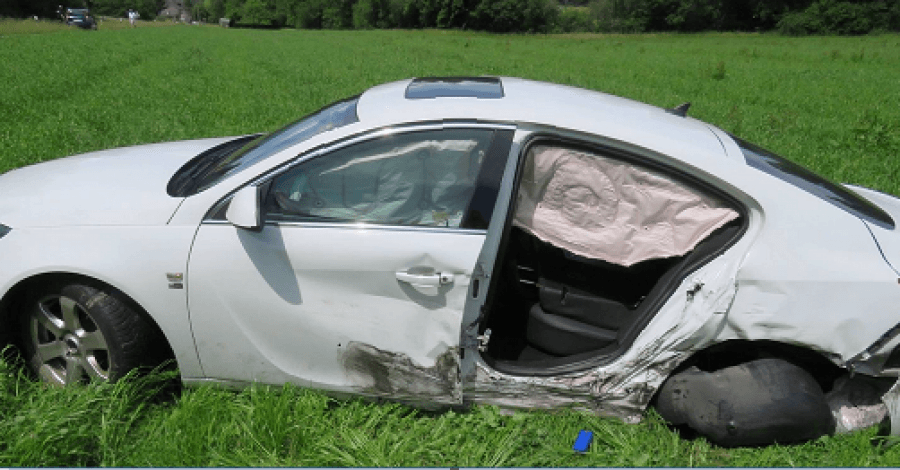 Duke ndjekur mizën në makinë, italiania shkakton aksident dhe plagos shqiptarët