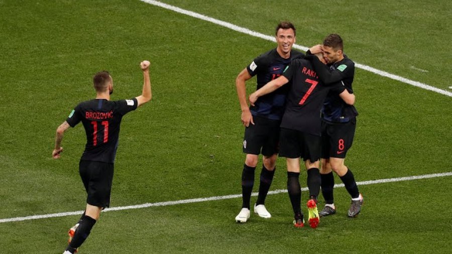 Kroacia ‘masakron’ Argjentinën