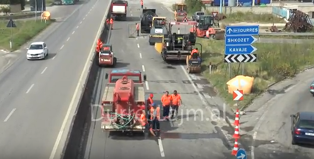 Bllokohet një tjetër segment i autostradës, sot drejtimi Durrës – Tiranë