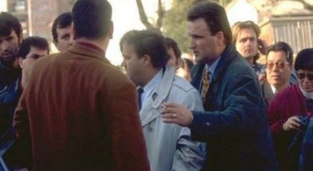 Avokati i Izet Haxhisë: Nuk u arratis nga drejtësia, por i rrezikohej jeta