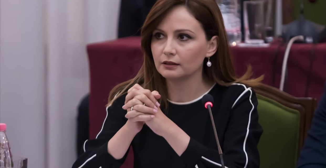 Tabaku: Tenderat publikë në Shqipëri i fitojnë vetëm 11 persona