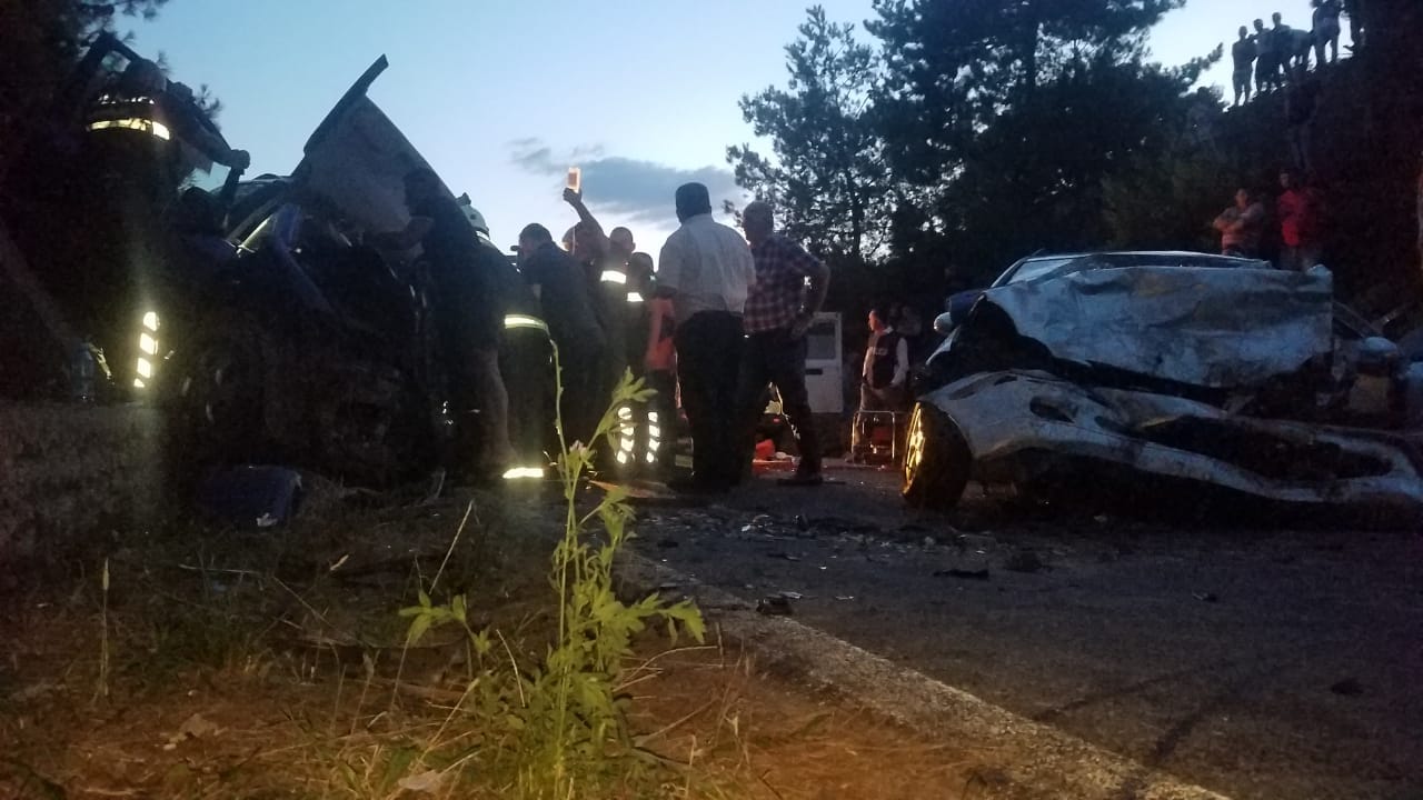 Aksident i rëndë me 6 të plagosur (FOTO)