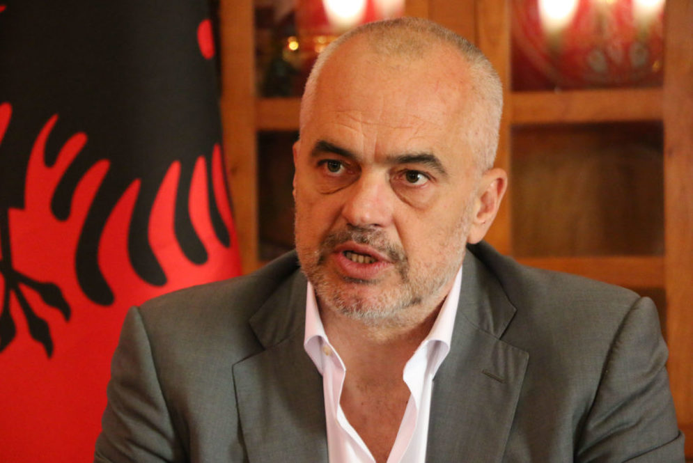 “Mos t’ua harrojmë këtë turp”, Rama flet për refugjatët: Lajm i prodhuar nga…