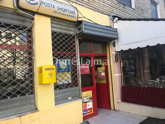 Grabitet gjatë natës pika postare në Durrës