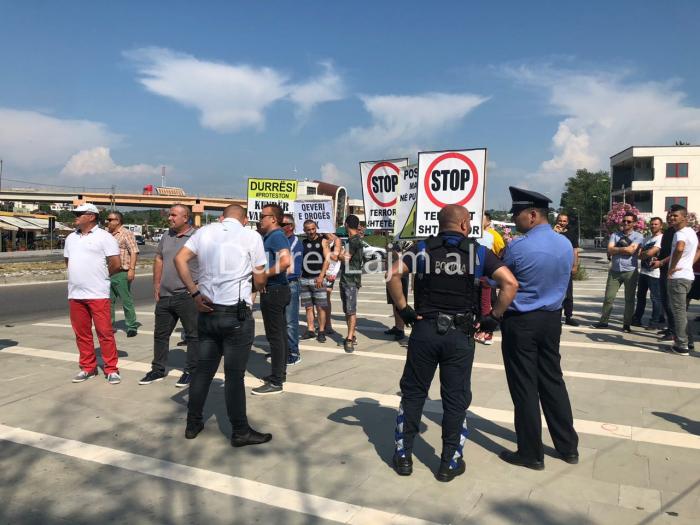 Si po e presin Ramën në Durrës para takimit të rëndësishëm me krerët e policisë (VIDEO+FOTO)