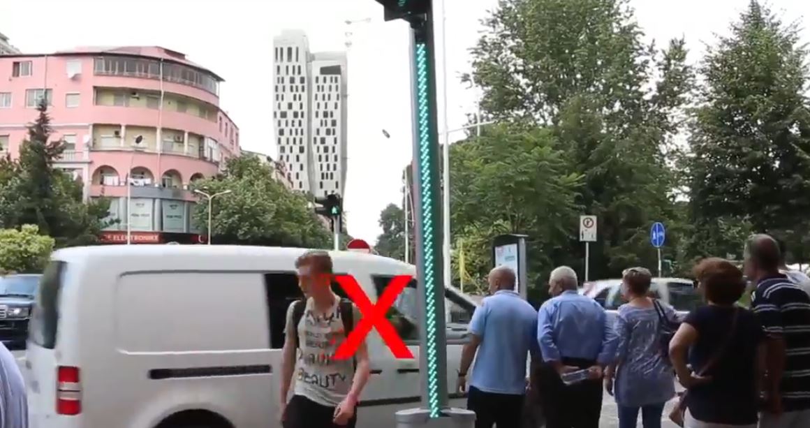 Policia Rrugore paralajmëron shoferët: Respektoni këmbësorët ose do gjobiteni!