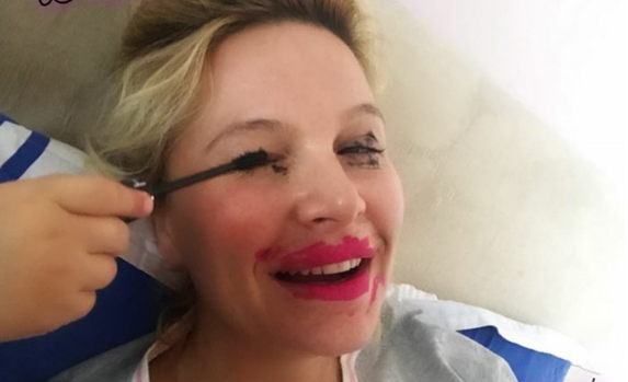 Çfarë i ka ndodhur Rudina Magjistarit (FOTO)