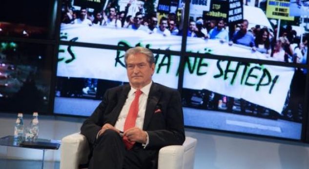 A po survejohet Basha? Berisha thirrje qytetarëve