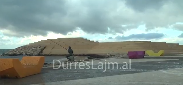 Shirat nuk ndalen as të martën, zonat që rrezikojnë më tepër