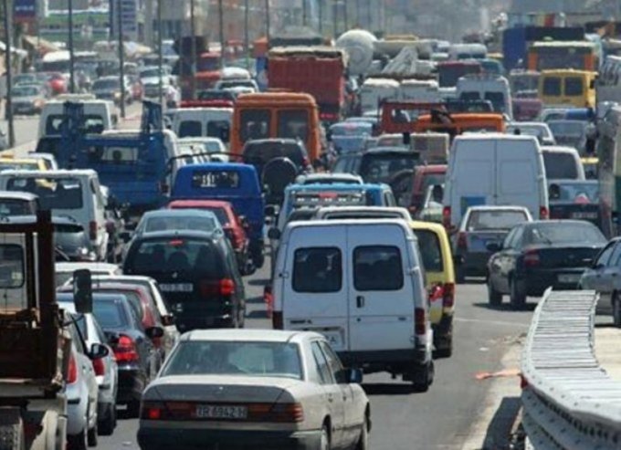 Sezoni turistik/ Nis kufizimi për lëvizjen e mjeteve, zbardhet udhëzimi i ministrave Xhafaj-Gjiknuri