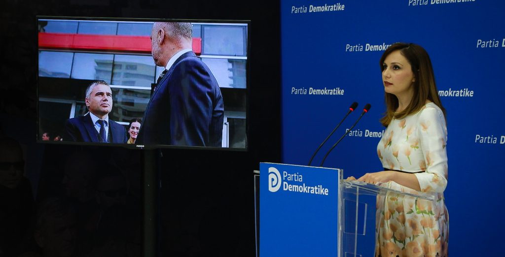 Denoncimi/ Kompania e mikut të Edi Ramës mori licencën e ‘Air Albania’