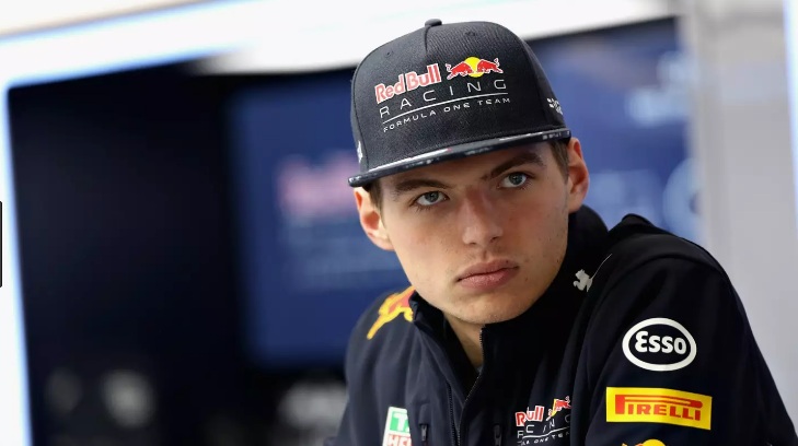 Verstappen sherr me gazetarët për aksidentet: Herës tjetër do t’ju përplas juve