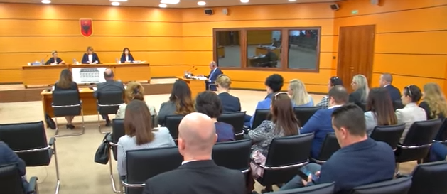 Shtëpi, dyfish pagë dhe roje private/Ja si shteti shpërblen ata që kaluan me sukses Vettingun