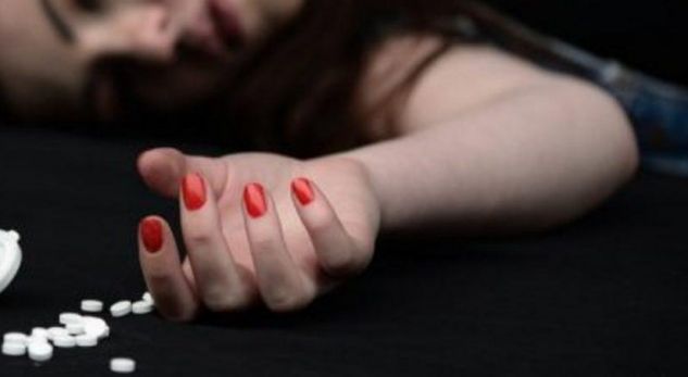 Vetëhelmohet 41-vjeçarja në Durrës