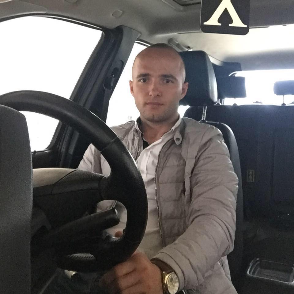 Vrau të dashurën dhe qëlloi veten me një plumb në kokë, ndërron jetë në spital 31-vjeçari