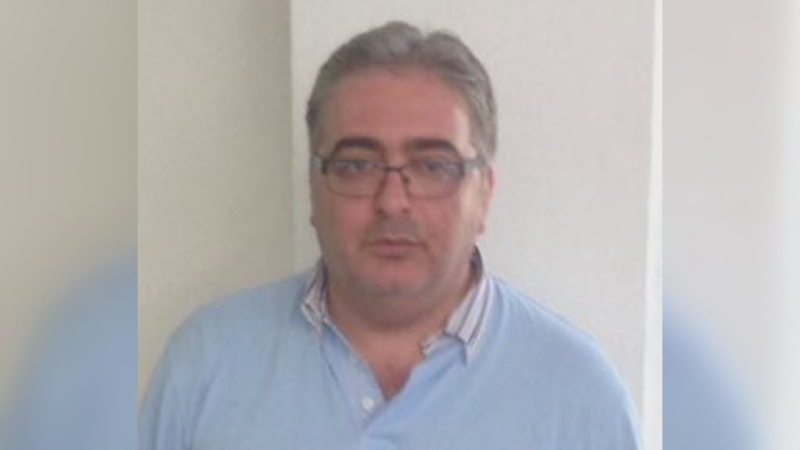 SMS-të që zbuluan mashtruesin, i premtoi biznesmenit piramidën