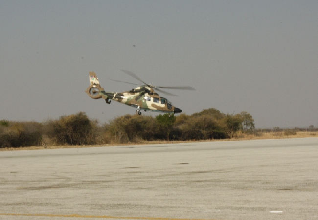 Rrëzohet helikopteri ushtarak francez, vdes piloti