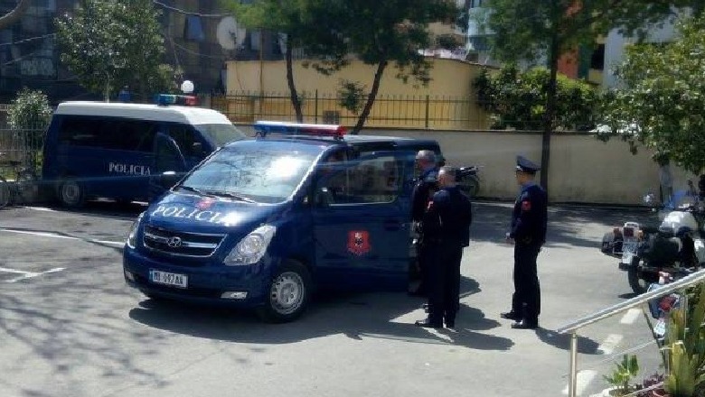 Dhunuan bashkëshortet, arrestohen 2 persona