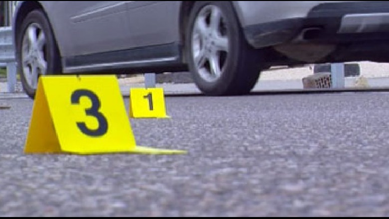 Makina bie nga lartësia te rruga e Dajtit, plagosen katër persona