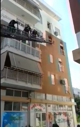 Zjarri në 1 banesë në Tiranë, Veliaj: Mos lini golat e Anglisë t’ju vënë flakën