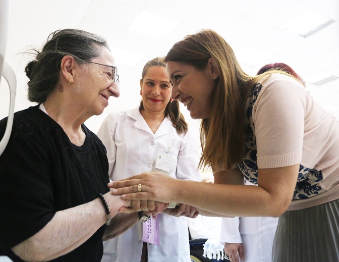 Manastirliu jep lajmin e mirë: Të moshuarit në azile do përfitojnë shërbime okulistike dhe syze falas