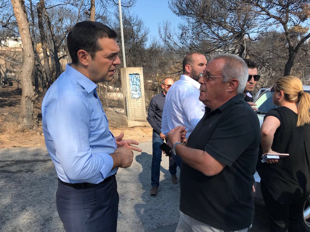 Tsipras shkon në zonën ku ndodhi tragjedia: Hidhërim i pabesueshëm