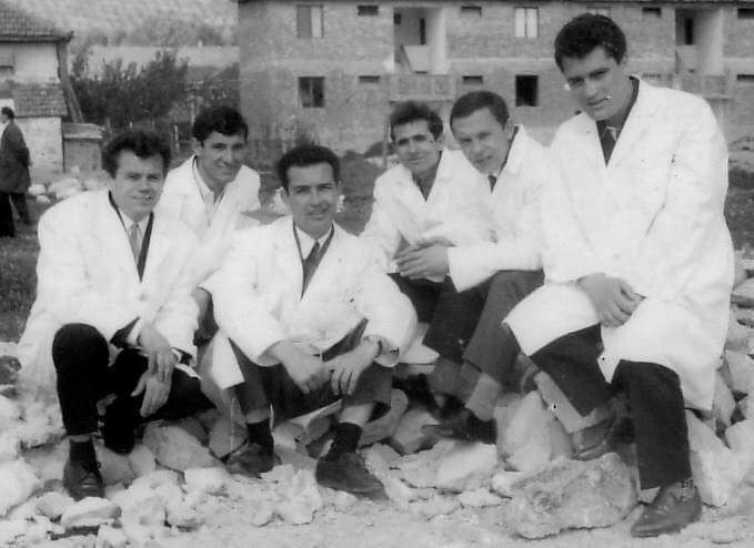 Për mjekët e qytetit të Durrësit dhe një kujtesë për dr. Ben Çettën (FOTO)