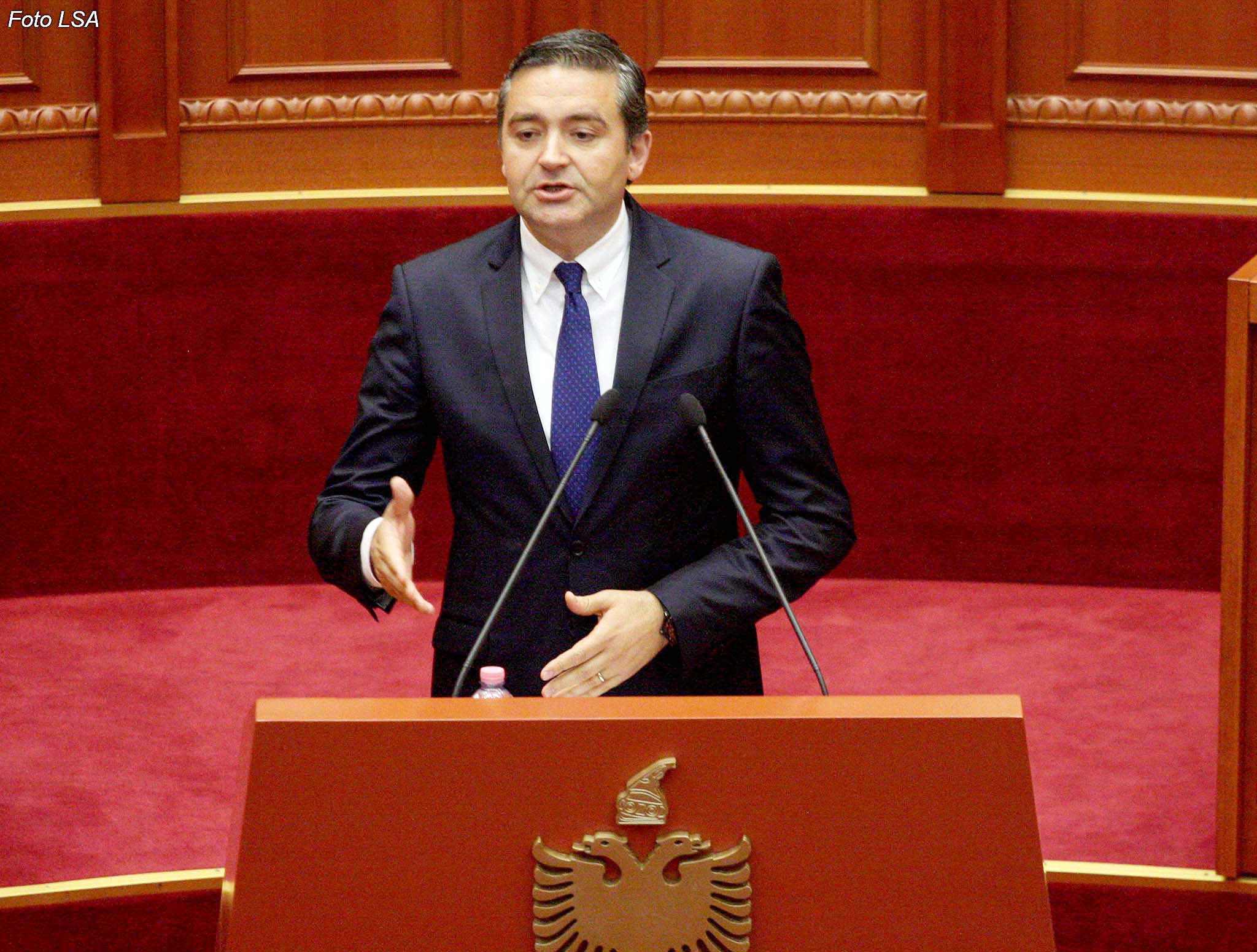 Klosi: Kokëulur për viktimat në plazhe, biznesi të vendosë rojet bregdetare