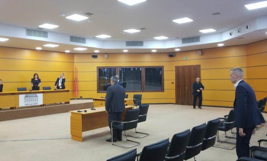 Vettingu / Komisioni i Pavarur i Kualifikimit rikonfirmon Medi Bicin