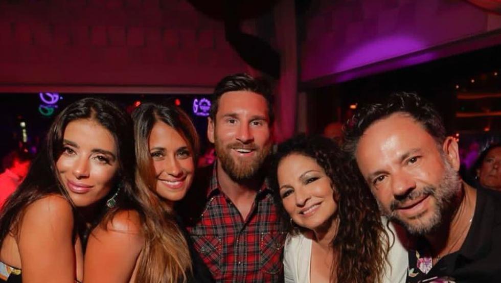 Messi dhe Antonela, bashkë me këngëtaren ndërkombëtare në Ibiza