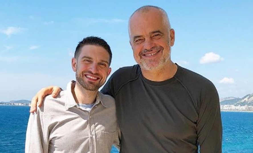 Djali i Soros në jug të Shqipërisë, takon kryeministrin Rama