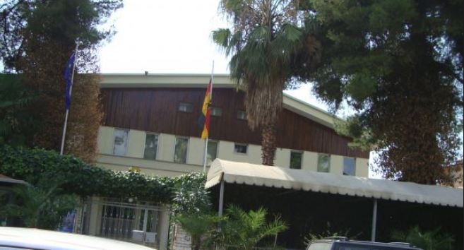 Pritje pa fund! Ekspertja gjermane flet për vizat e punës në Ballkan