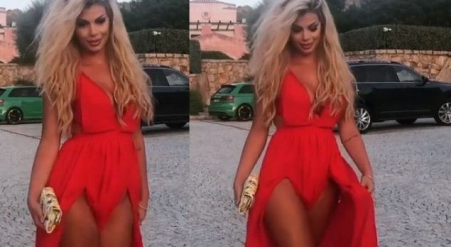 Luana çmend fansat me fustanin pa të mbathura (VIDEO)