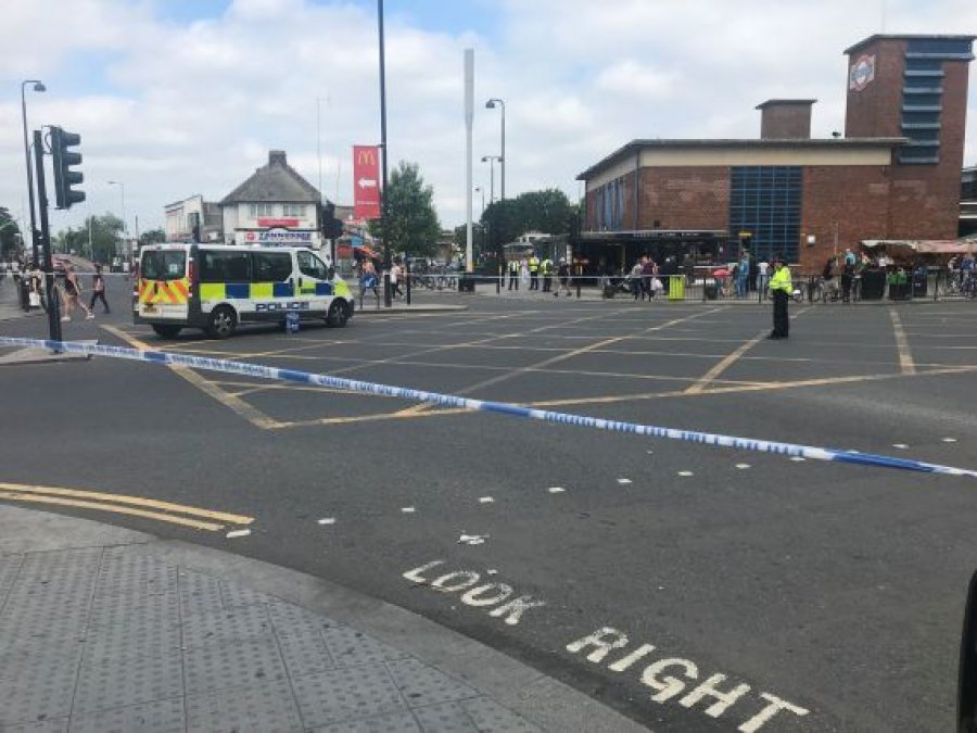 EMRI/ Vritet shqiptari, dy të arrestuar në Londër