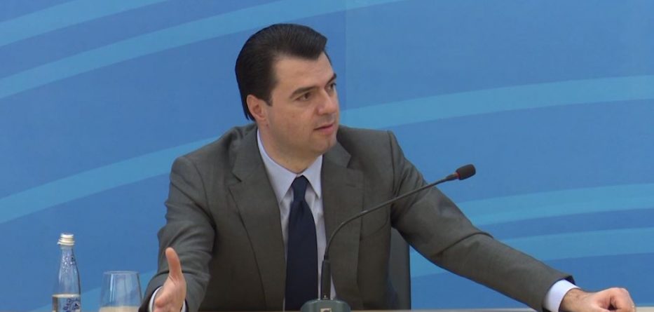 Basha paralajmëron Metën për teatrin: Dekretimi është grusht shteti, luftë civile nëse ndodh