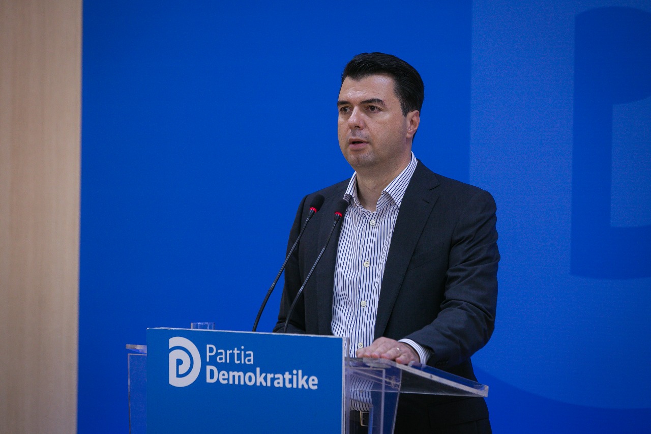 Basha paralajmëron arkitektin danez të teatrit: Do të jesh non-grata…