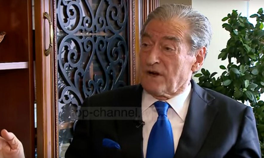 Berisha: Kur erdha në ’58, sheshi “Skënderbej” ishte njerëzor. Rroftë kujtimi i Enverit për Ramën