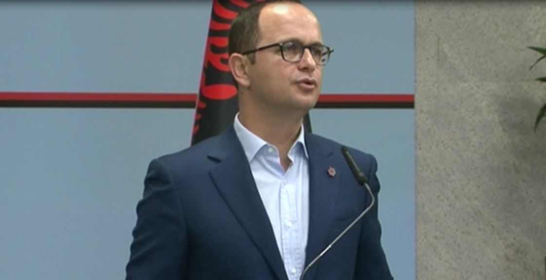 Bushati në Gjermani, do takohet me homologun Maas