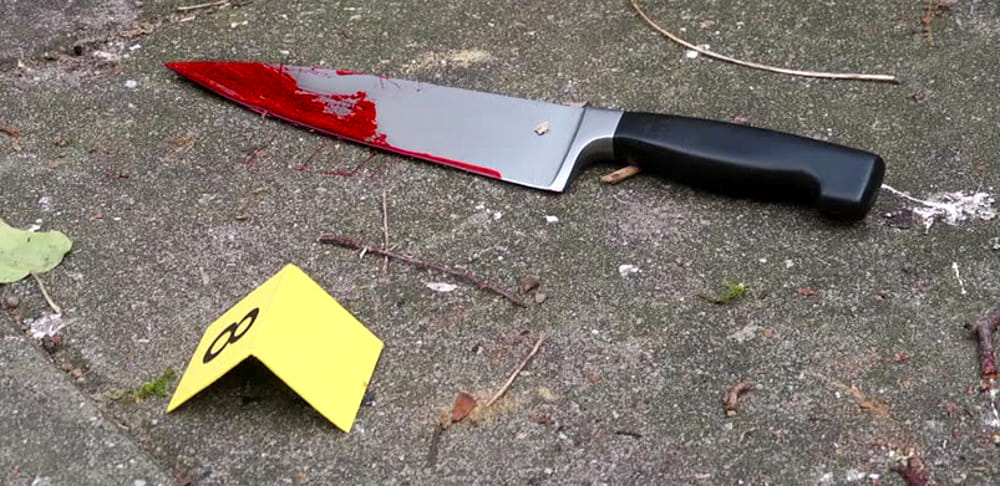 Sherr masiv para lokalit, të rinjtë përleshen me thika