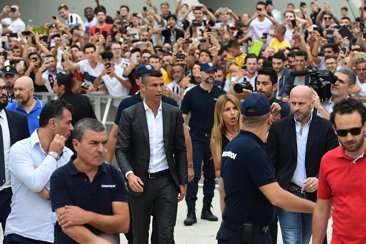 Dita e Ronaldos te Juventusi, tifozët bardhezi në ekstazë