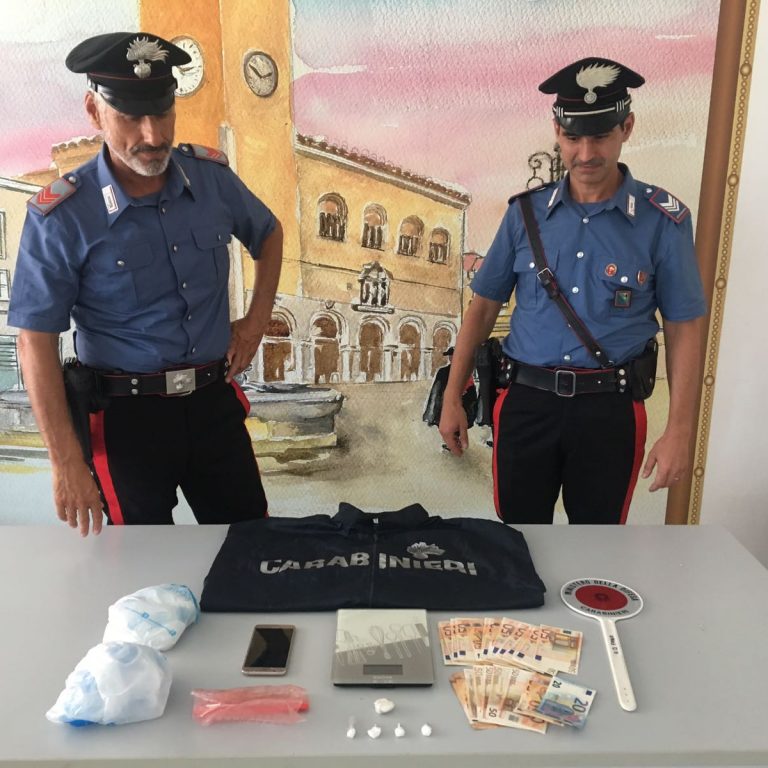 Fqinjët fundosin “Tani shqiptarin” në Itali