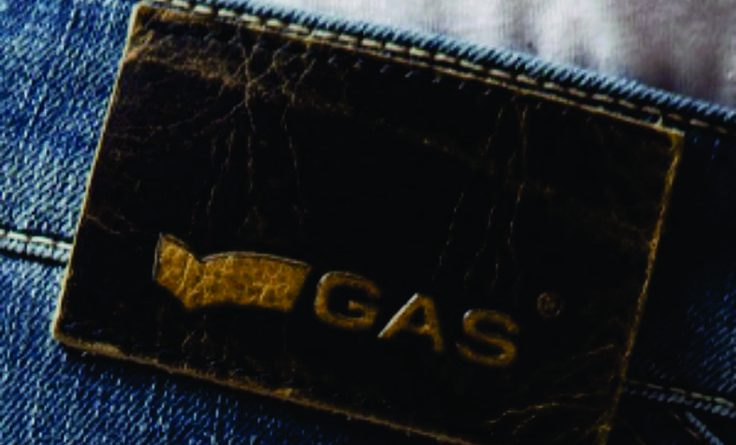 E dini çfarë fshihet pas etiketës së xhinseve